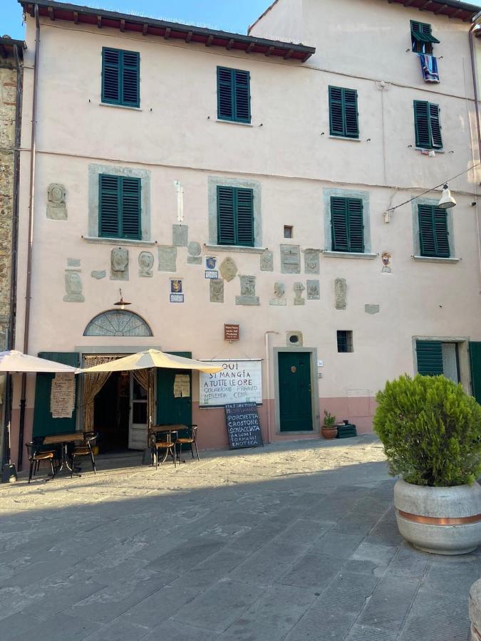 Il Podesta Laterina Luaran gambar